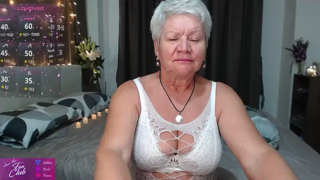 roxana brooks online show from 04.25.26