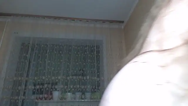 Snapshot of CumCpl chatting on 11.30.25 CumCpl online show from 11.30.25