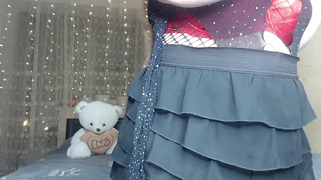 Snapshot of CumCpl chatting on 01.05.26 CumCpl online show from 01.05.26