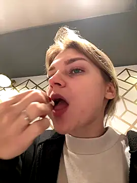 ValenciaShock online show from 09.20.25