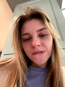 ValenciaShock online show from 11.12.25