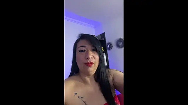 Snapshot of Karina_Yang chatting on 07.28.26 Karina Yang online show from 07.28.26