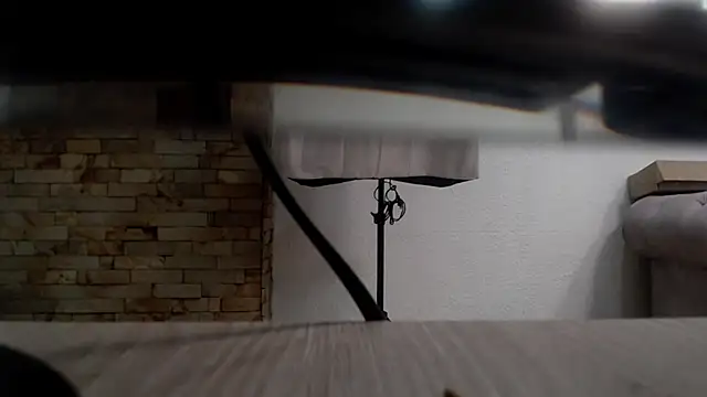 Snapshot of VALERY_MEER chatting on 02.10.25 VALERY MEER online show from 02.10.25