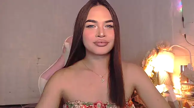 Snapshot of Ashely_Lewis chatting on 02.03.25 Ashely Lewis online show from 02.03.25