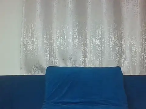 Snapshot of queen_mendyz chatting on 07.23.26 queen mendyz online show from 07.23.26