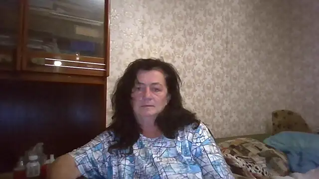 GypsiQueen2 online show from 09.17.25