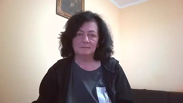 Snapshot of GypsiQueen2 chatting on 04.20.26 GypsiQueen2 online show from 04.20.26