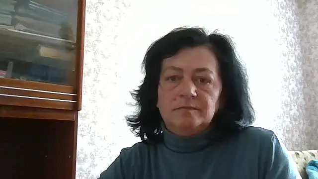 Snapshot of GypsiQueen2 chatting on 04.24.26 GypsiQueen2 online show from 04.24.26