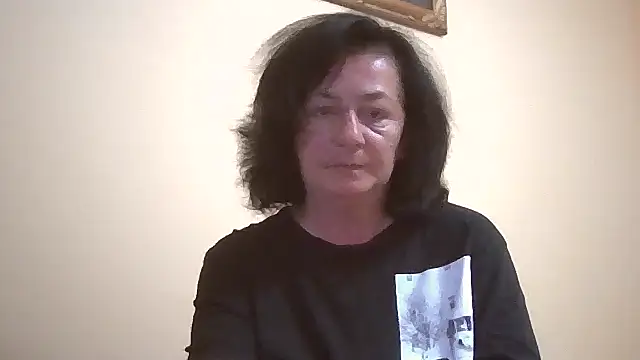 Snapshot of GypsiQueen2 chatting on 05.16.26 GypsiQueen2 online show from 05.16.26