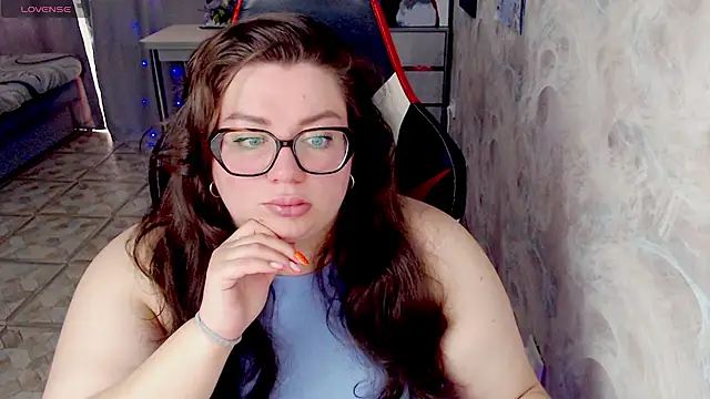 Snapshot of alexa_sweetyy chatting on 05.20.26 alexa sweetyy online show from 05.20.26