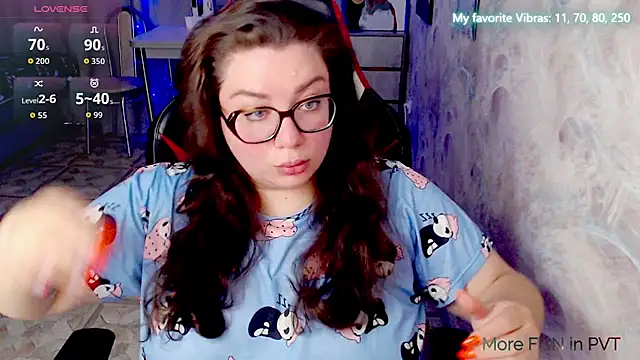 Snapshot of alexa_sweetyy chatting on 05.30.26 alexa sweetyy online show from 05.30.26