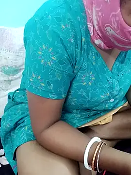 Snapshot of Bengali-boudi chatting on 03.06.26 Bengali-boudi online show from 03.06.26