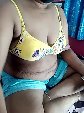 Snapshot of Bengali-boudi chatting on 03.15.26 Bengali-boudi online show from 03.15.26