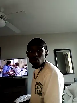 maclovelovepussy online show from 12.26.24