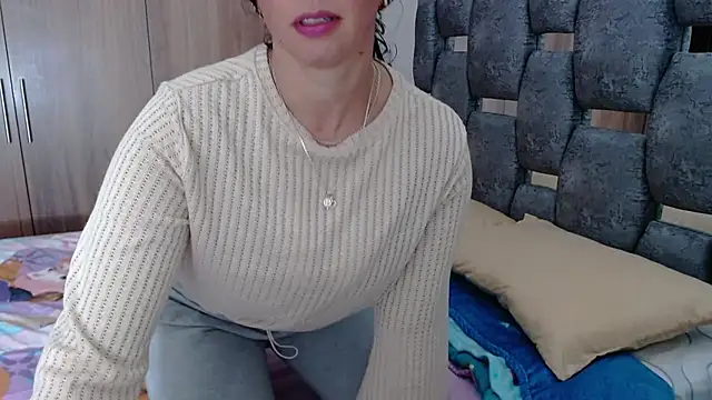 sara hott 1 online show from 01.26.25