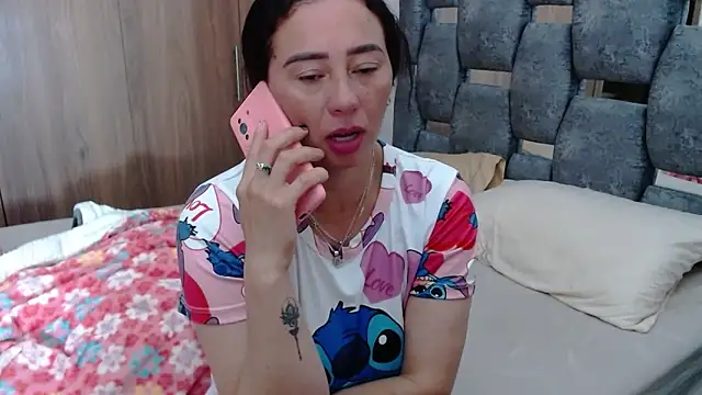 sara hott 1 online show from 02.28.25