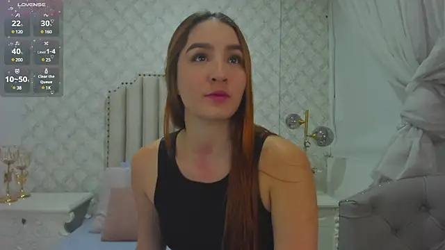 Pia Johnson  online show from 02.11.25