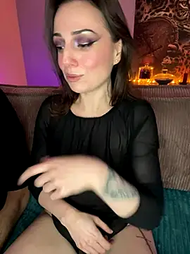 Snapshot of hades4ness chatting on 12.07.24 hades4ness online show from 12.07.24