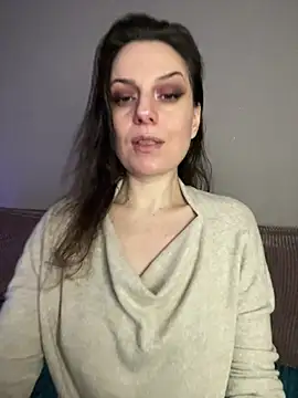 Snapshot of hades4ness chatting on 03.10.25 hades4ness online show from 03.10.25