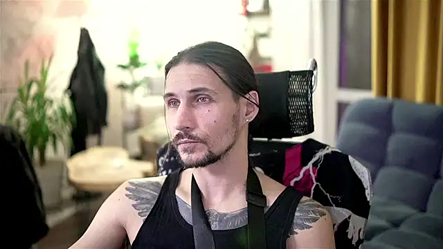 Snapshot of lord_shiva_ chatting on 11.13.25 lord shiva online show from 11.13.25