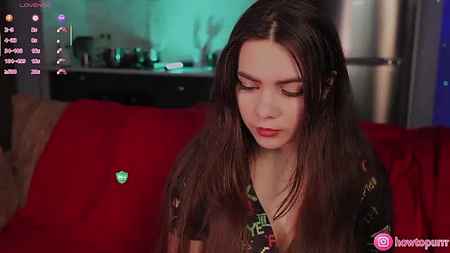 Snapshot of How2Meow chatting on 02.07.26 How2Meow online show from 02.07.26