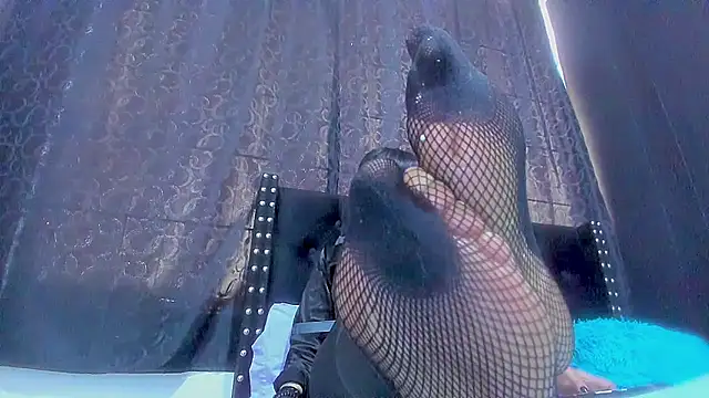 Snapshot of amareto_queen chatting on 11.01.25 amareto queen online show from 11.01.25