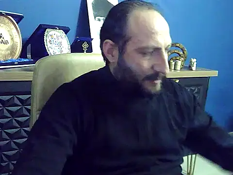Snapshot of lordgam chatting on 02.13.25 lordgam online show from 02.13.25
