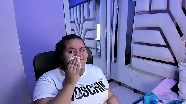 ValenTitis online show from 11.29.25