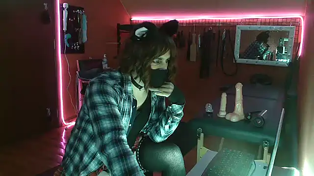 Ginny-the-bdsm-nympho online show from 12.29.24