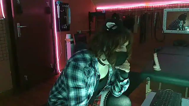 Ginny-the-bdsm-nympho online show from 02.24.25