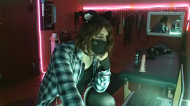 Ginny-the-bdsm-nympho online show from 03.02.25