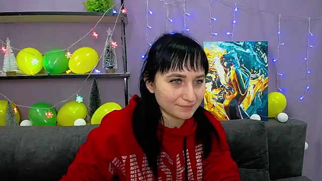 NinaFlawlees online show from 01.17.25