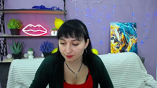 NinaFlawlees online show from 01.21.25