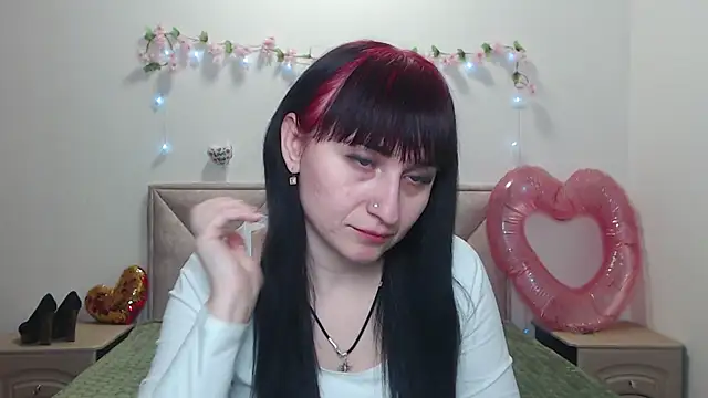 Snapshot of NinaFlawlees chatting on 03.05.26 NinaFlawlees online show from 03.05.26