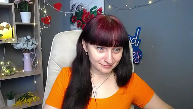 NinaFlawlees online show from 07.15.26