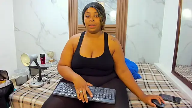 HannyMansonh online show from 02.05.25