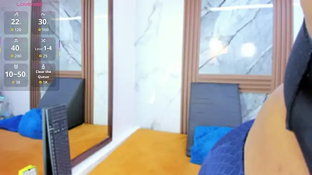 HannyMansonh online show from 10.24.25