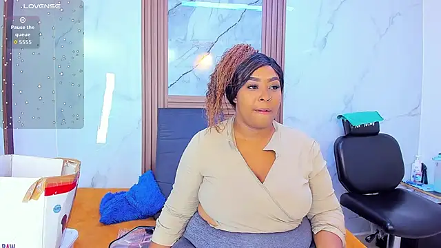 HannyMansonh online show from 02.15.26