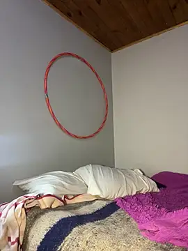 Hathorlove online show from 02.17.25