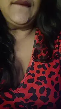 Snapshot of sassy_horny chatting on 11.28.25 sassy horny online show from 11.28.25