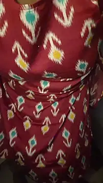 Snapshot of sassy_horny chatting on 11.29.25 sassy horny online show from 11.29.25