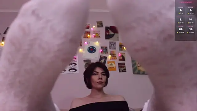 Luna Blake online show from 07.23.26