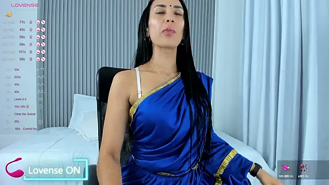 Snapshot of nayelii_d chatting on 02.25.25 nayelii d online show from 02.25.25