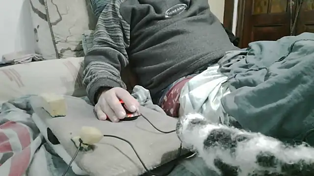 Snapshot of messi_syssy chatting on 05.15.26 messi syssy online show from 05.15.26