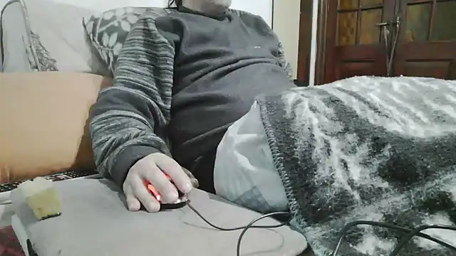 Snapshot of messi_syssy chatting on 05.18.26 messi syssy online show from 05.18.26