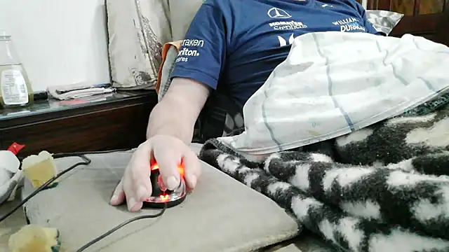 Snapshot of messi_syssy chatting on 05.25.26 messi syssy online show from 05.25.26