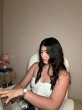 Gaby zahir  online show from 12.28.24