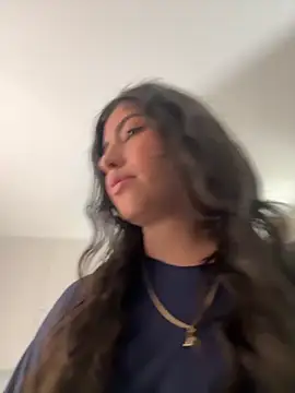 Gaby zahir  online show from 09.17.25