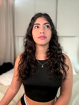 Gaby zahir  online show from 10.06.25