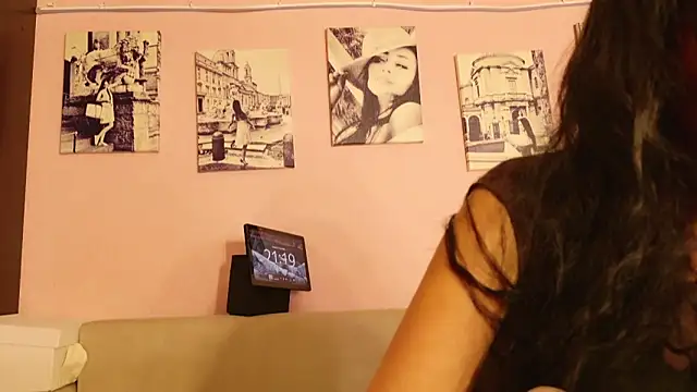 Snapshot of NaomiBlack35 chatting on 09.11.25 NaomiBlack35 online show from 09.11.25